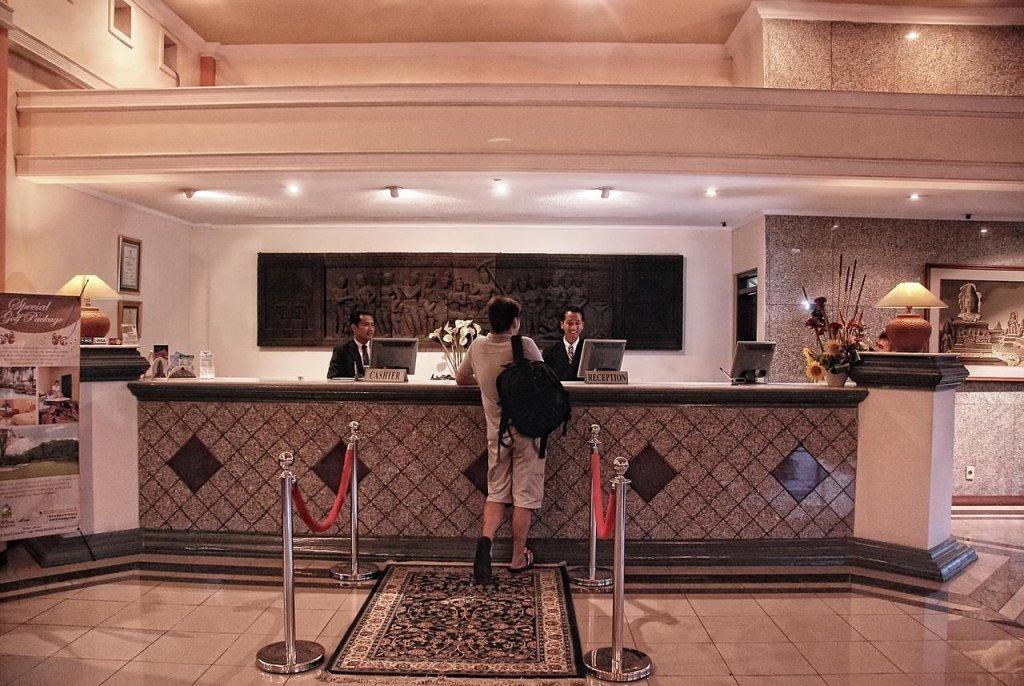 Puri Asri Hotel & Resort Magelang Eksteriør bilde