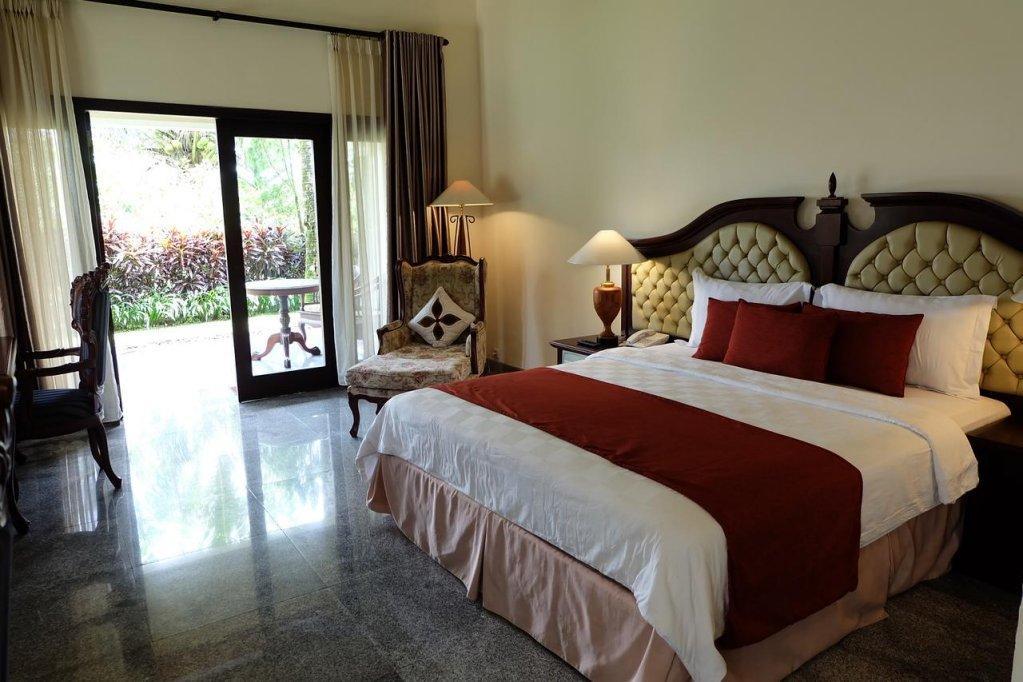 Puri Asri Hotel & Resort Magelang Eksteriør bilde