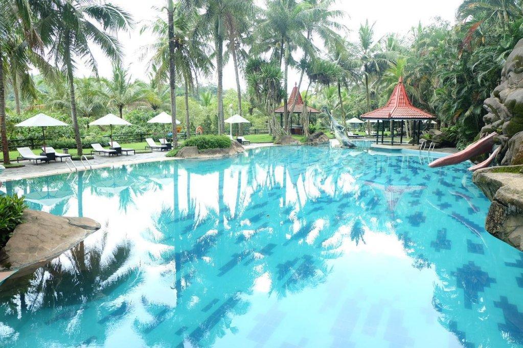 Puri Asri Hotel & Resort Magelang Eksteriør bilde