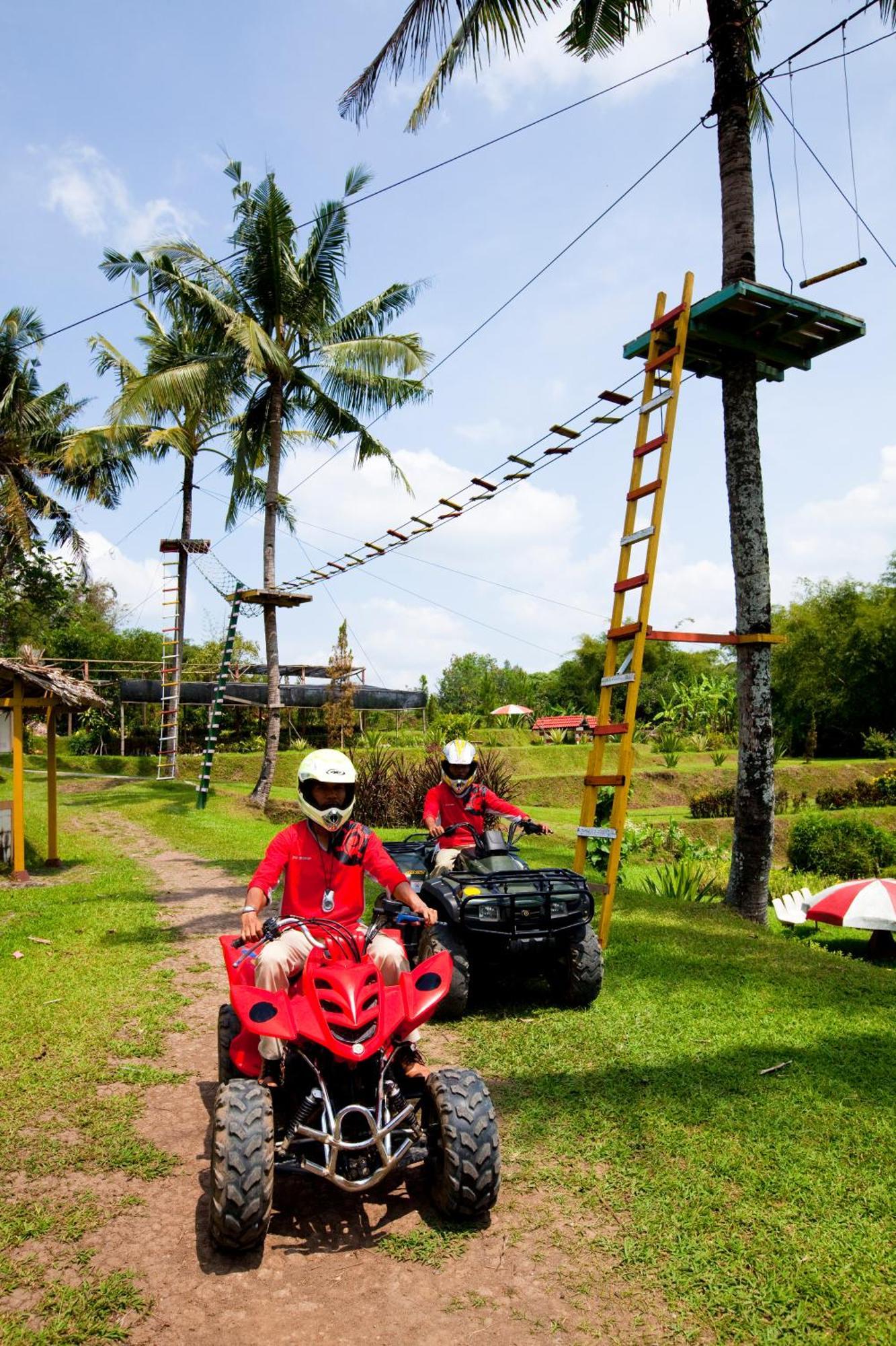 Puri Asri Hotel & Resort Magelang Eksteriør bilde