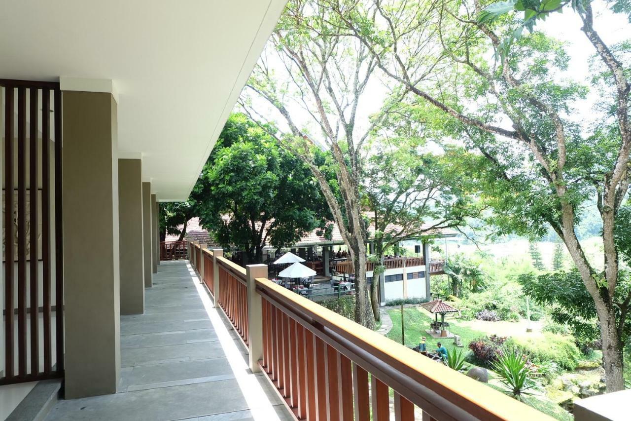 Puri Asri Hotel & Resort Magelang Eksteriør bilde